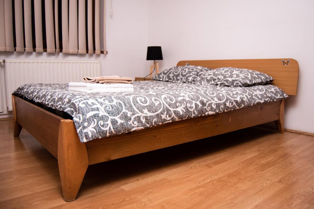 Butterfly Apartment-Hidden Gem In The Heart Of Тиргу-Муреш Екстер'єр фото